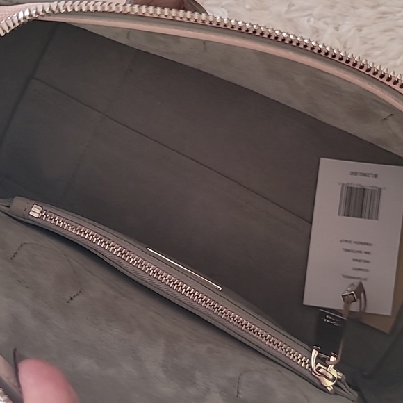 🆕️ Runway Ltd Edition MK Collections Helena Bag - Picture 15 of 15